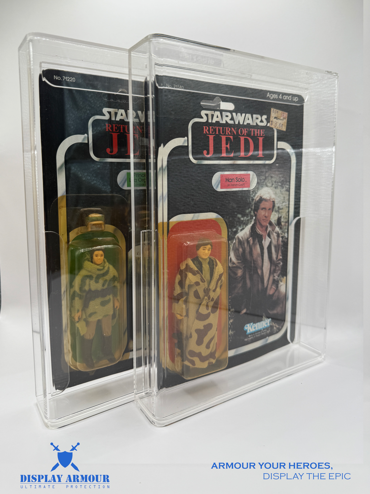 Han Solo and Princess Leia Action Figures Displayed in Premium Display Armour Cases - Showcasing Protection and Clarity