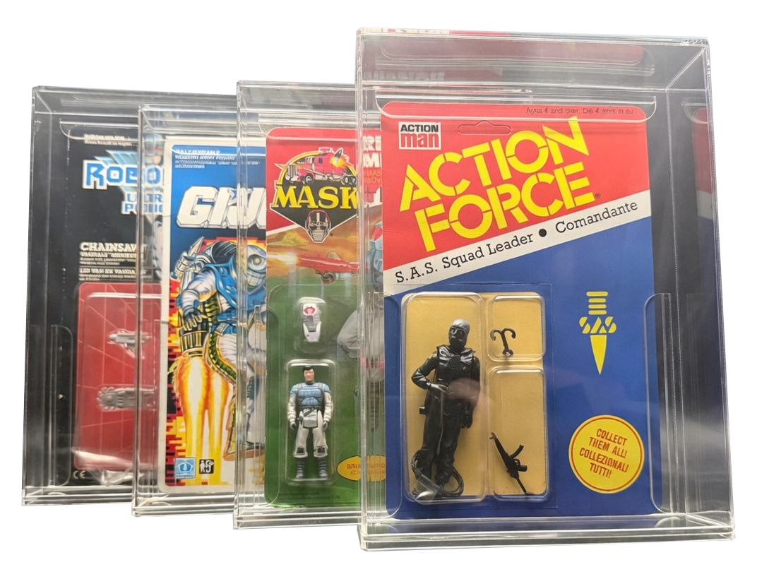 Vintage combat and science-fiction figures in Display Armour cases